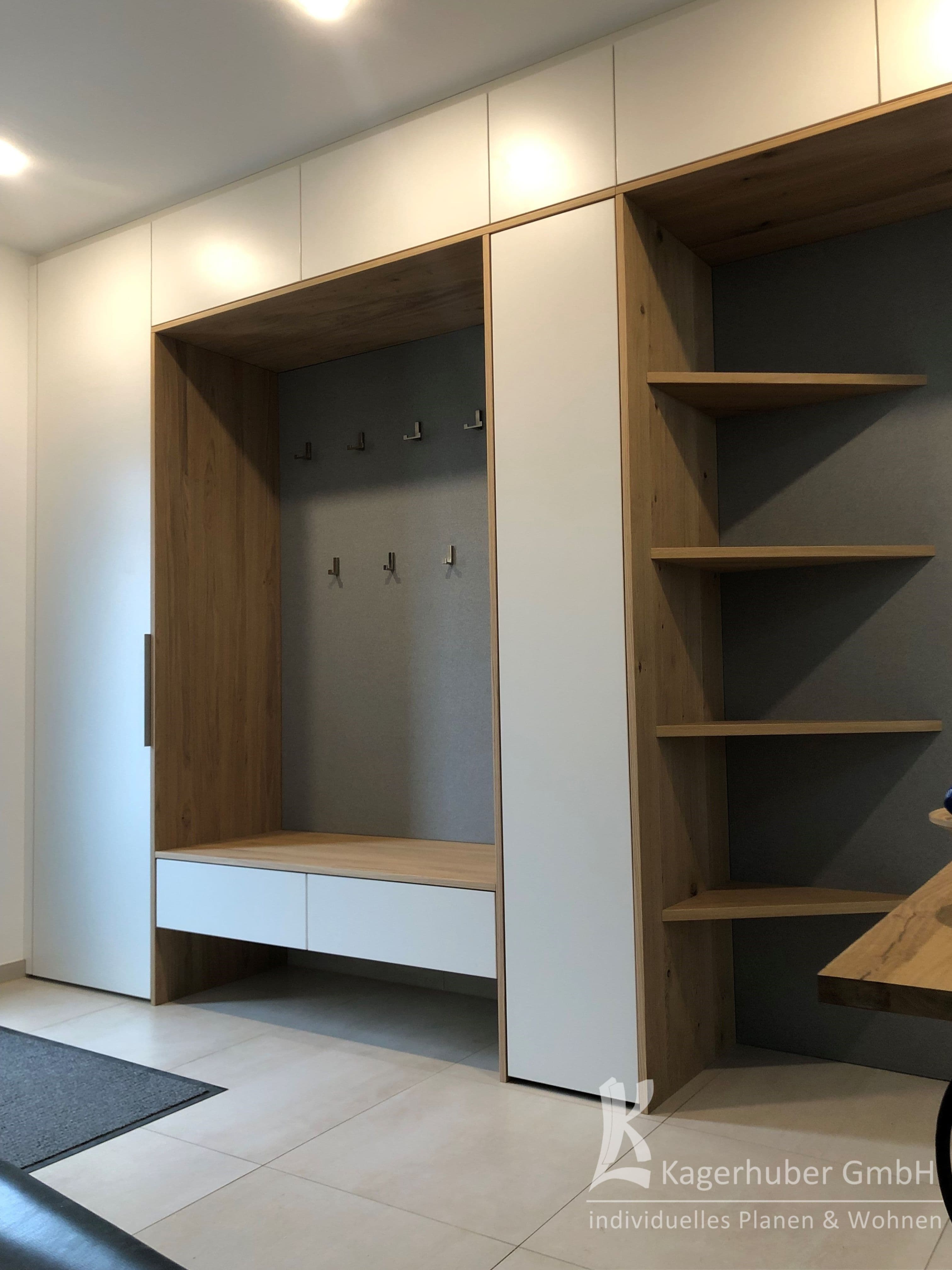 Maßgeschneidertes Vorzimmer 