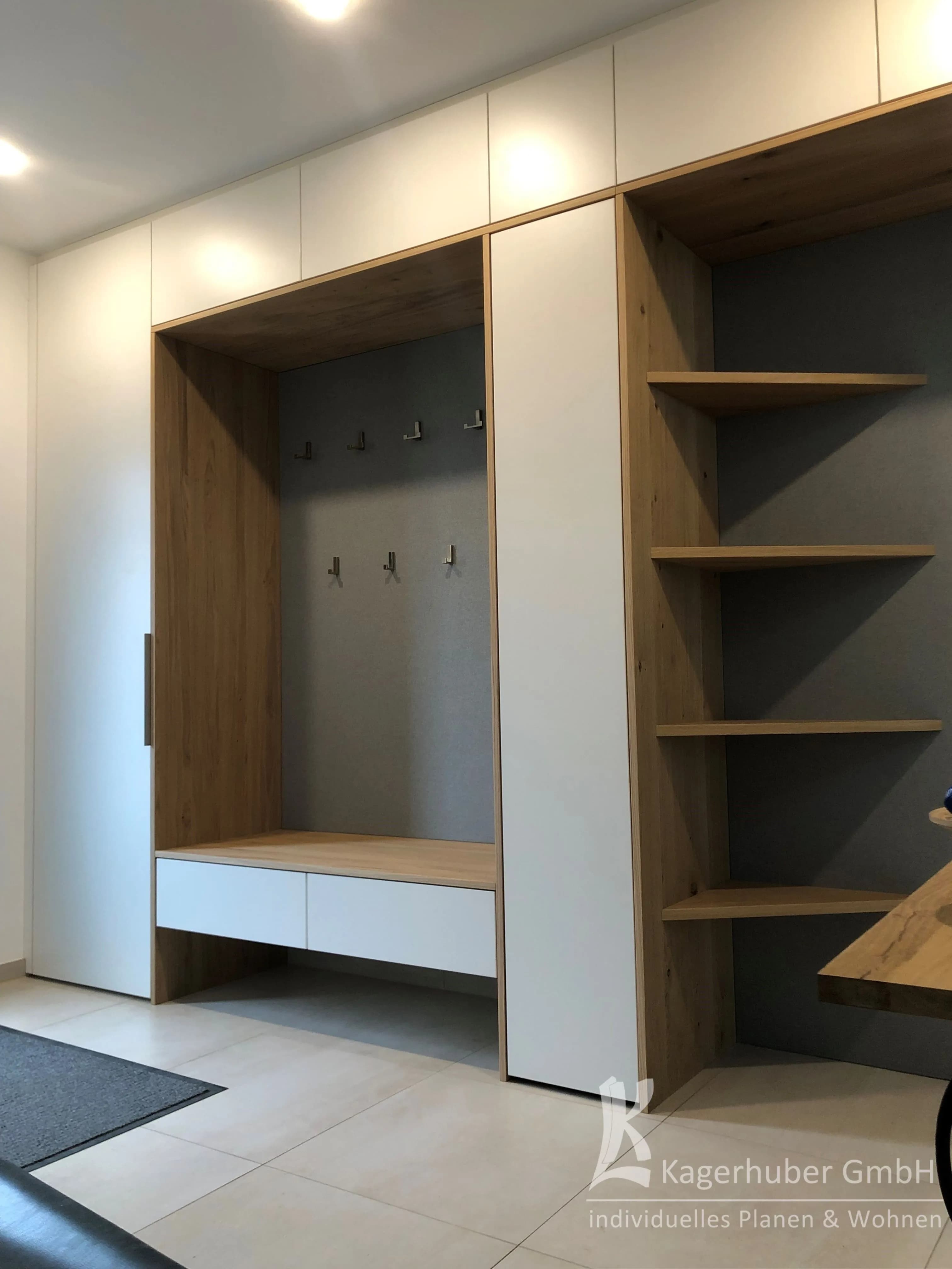 Maßgeschneidertes Vorzimmer